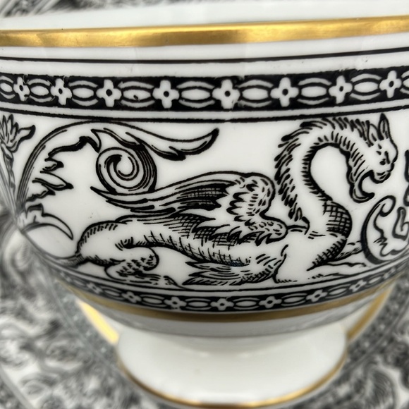 Wedgwood “Florentine” Bone China cup and saucer. - Picture 7 of 11